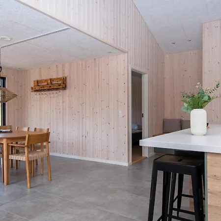 10 Person In Glesborg-by Traum * Glesborg